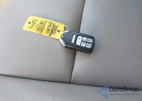 2015 Honda Odyssey Touring/Touring Elite z USA, uszkodzony, nr VIN 5FNRL5H97FB080762